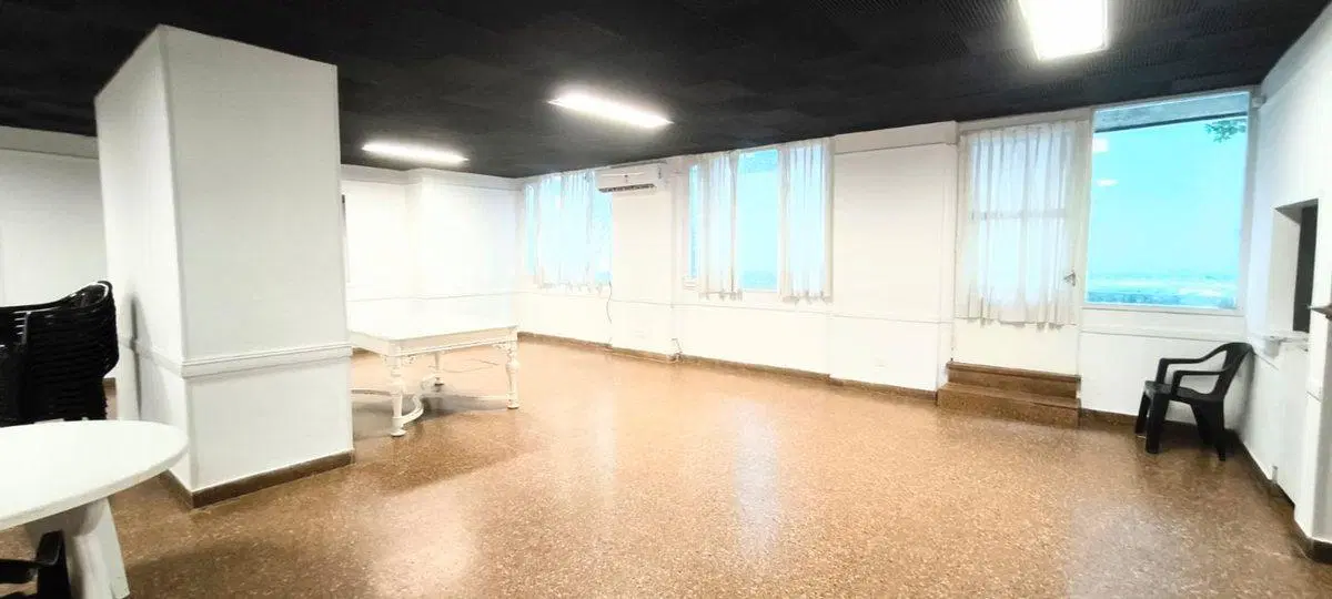 DEPTO 4 AMB C BALCÒN SEG 24 HS SUM 2 TERRAZAS 5