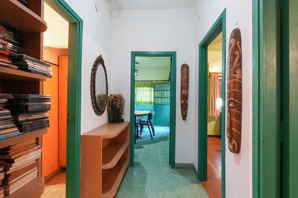 VENTA - CASA MULTIFAMILIAR CON JARDIN - PADUA 5