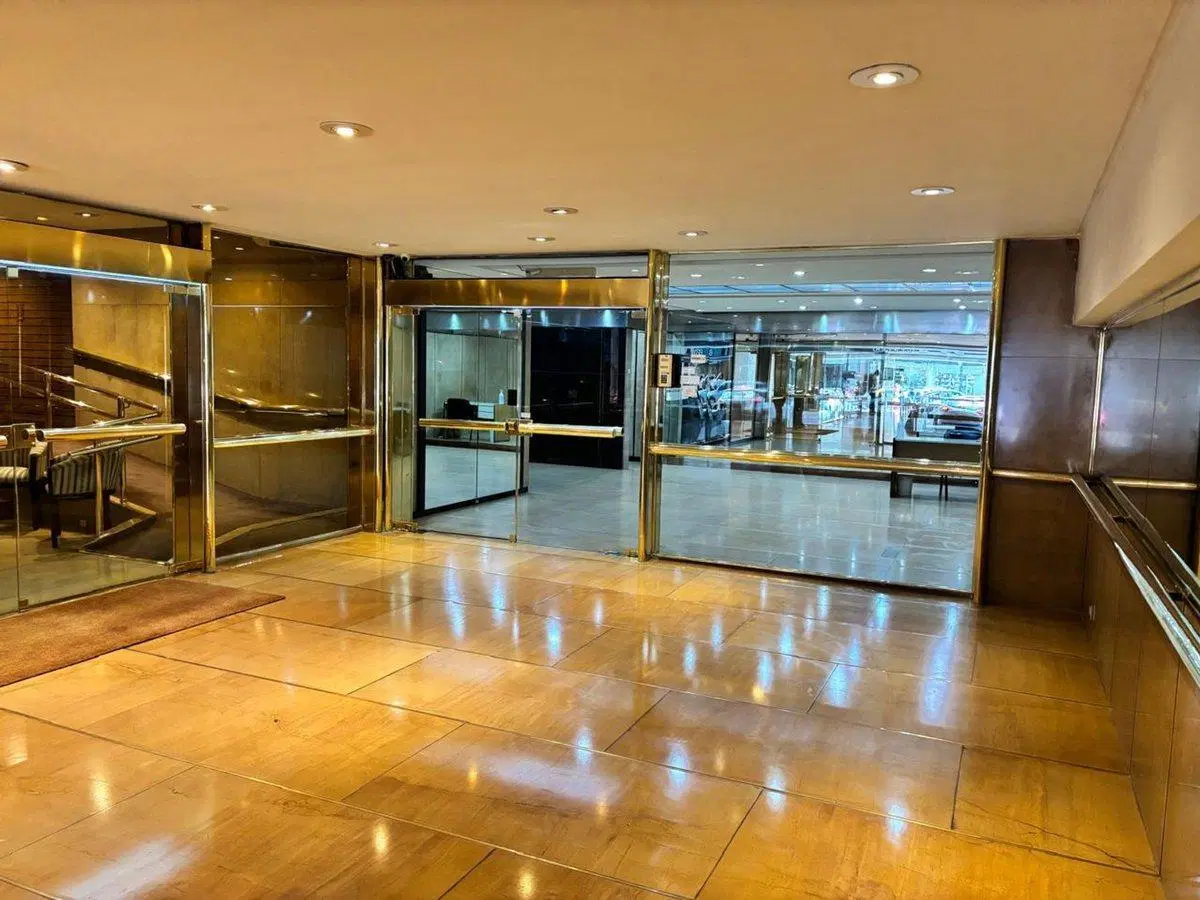 VENTA COCHERA EN RECOLETA 2