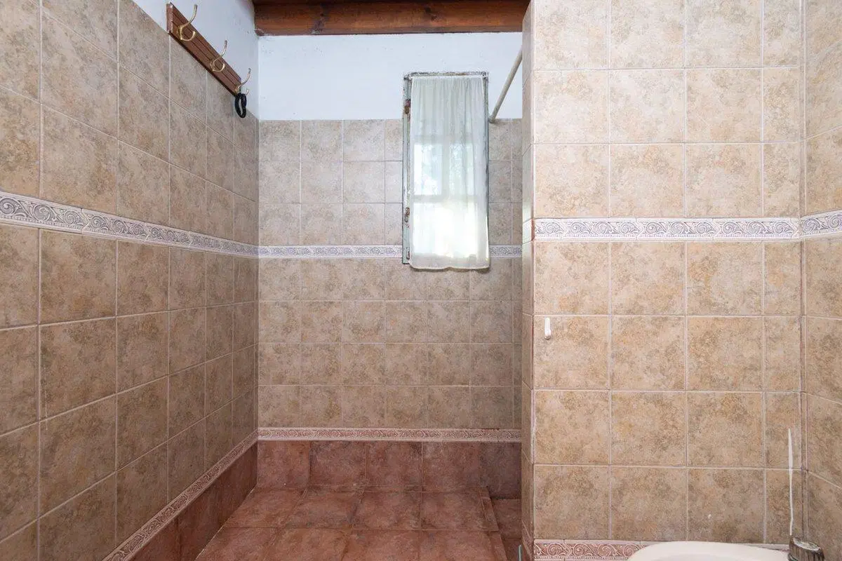 Se vende excelente casa estilo finca Paso del Rey 4