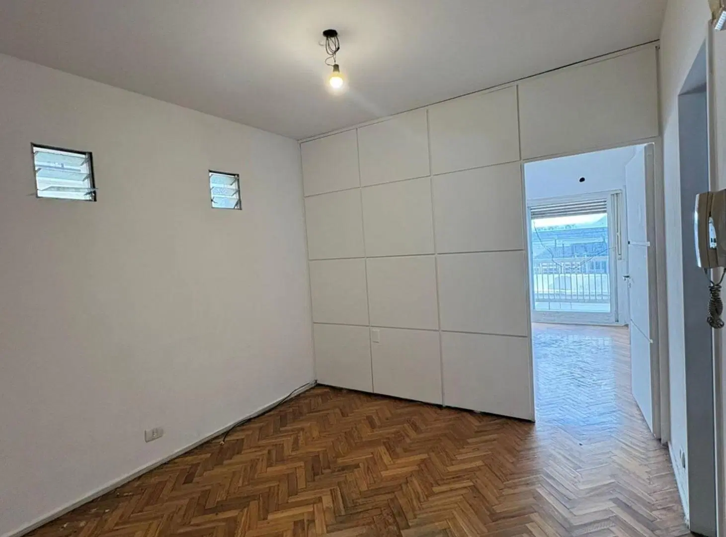 VENTA Monoambiente divisible Recoleta/balcon 8