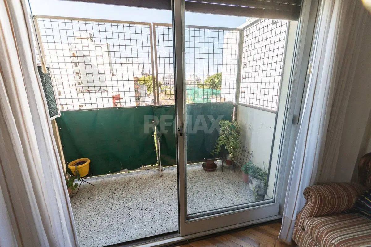 Venta Dpto. 5° Piso. Floresta, 3 Amb. Fte. Balcón 4