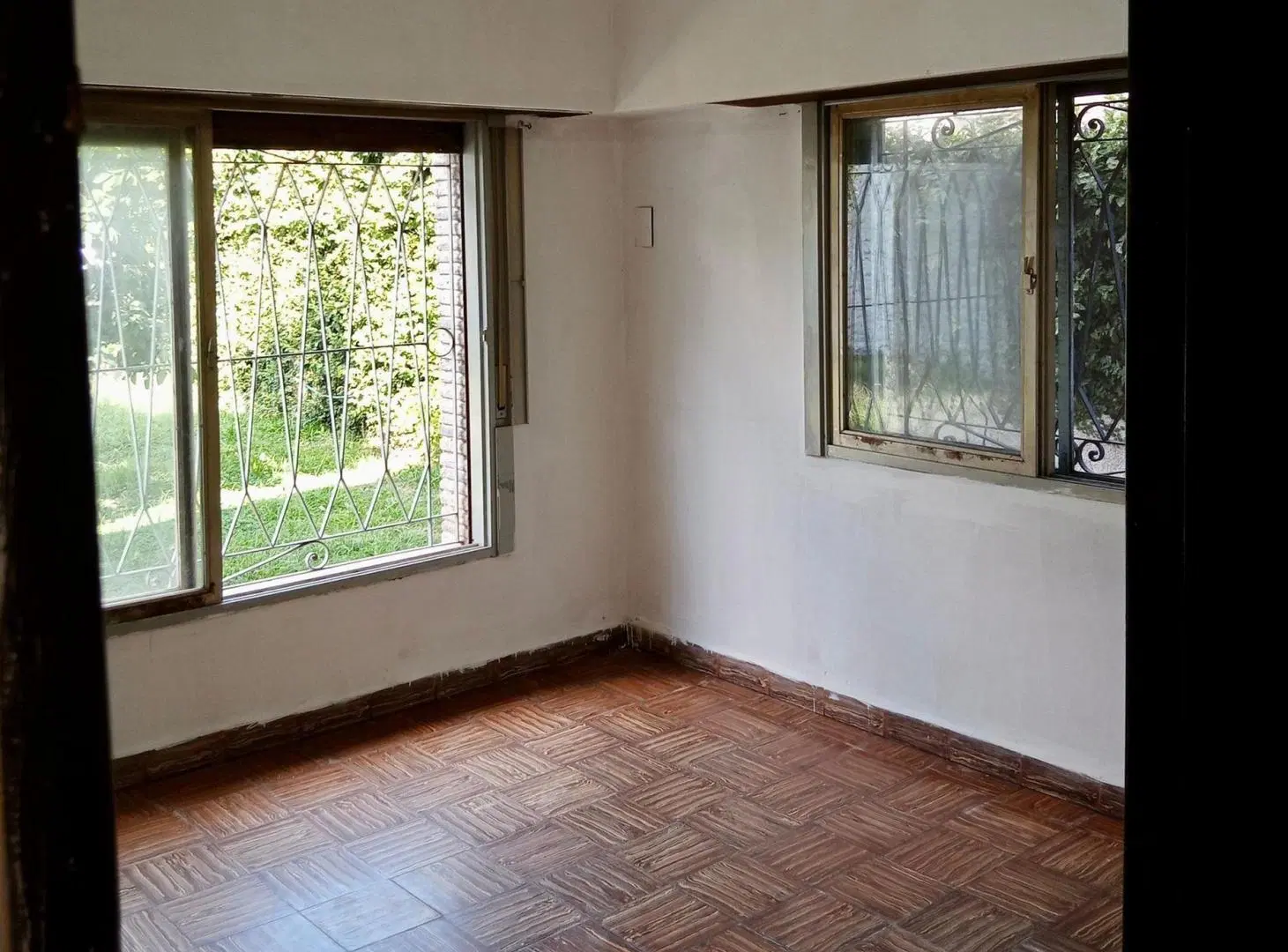 CHALET EN VENTA SOBRE LOTE DE GRAN SUPERFICIE 4