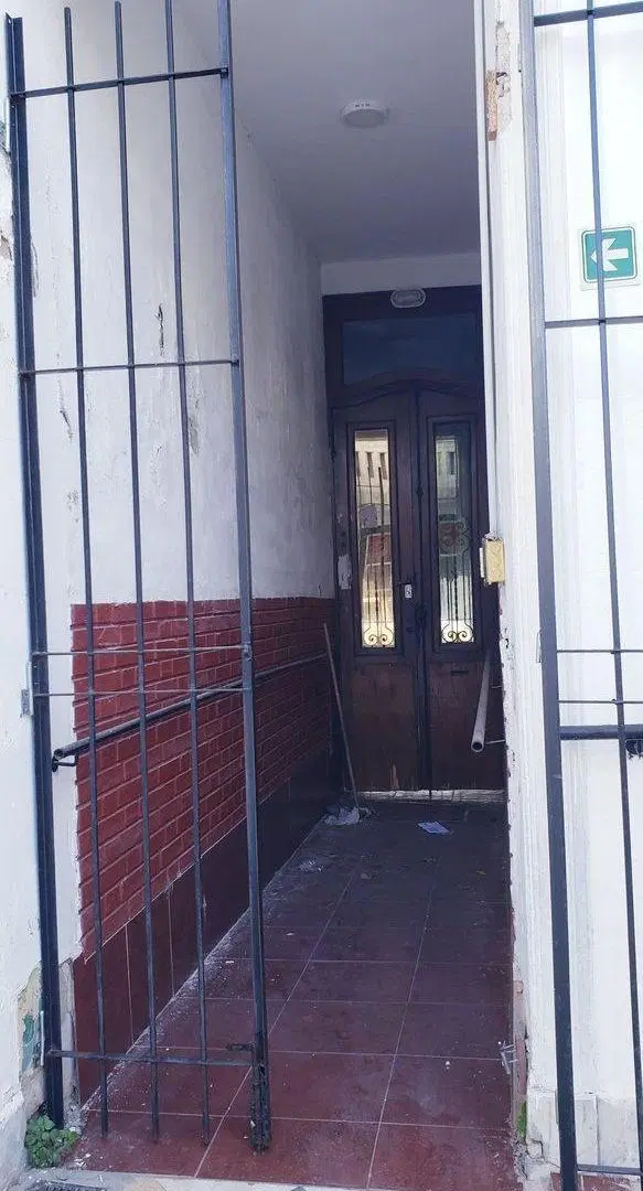 VENTA  Casa apta comercial en Barracas 3