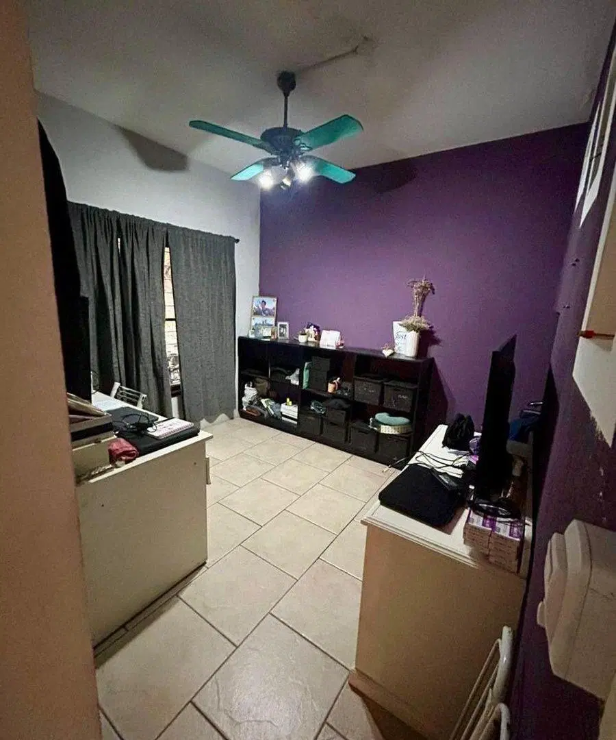 VENTA HERMOSA CASA - DOS PLANTAS - VILLA LUZURIAGA 5