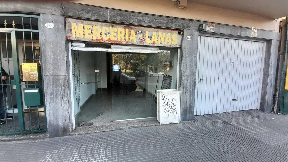 VENTA LOCAL COMERCIAL EXCELENTE ESTADO 7