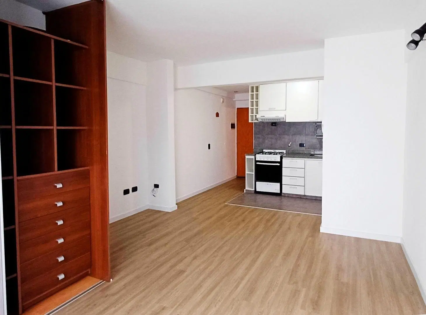 VENTA DPTO 1 AMB c/BALCON - PALERMO HOLLYWOOD 2