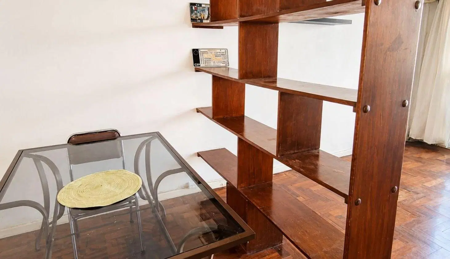 ALQUILER MONOAMBIENTE EN ALMAGRO CON BALCÓN 2
