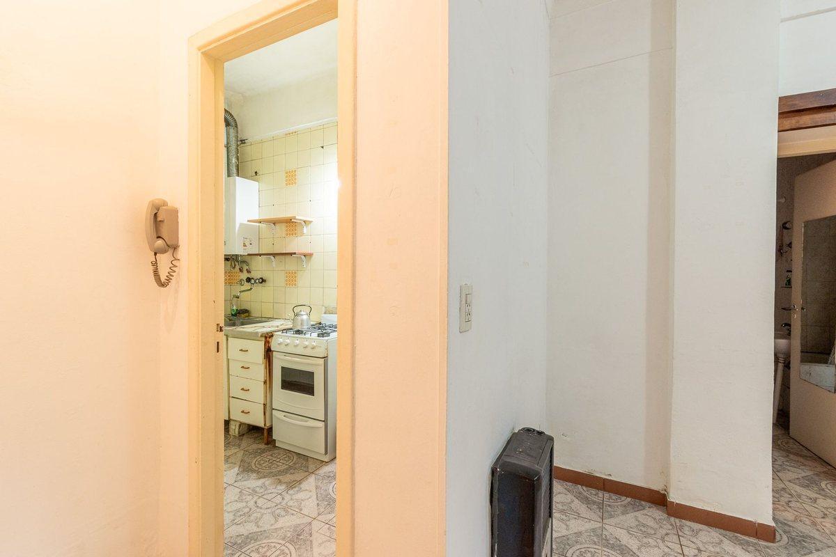 Foto de VENTA 3 AMBIENTES PB - VILLA CRESPO, imagen 5