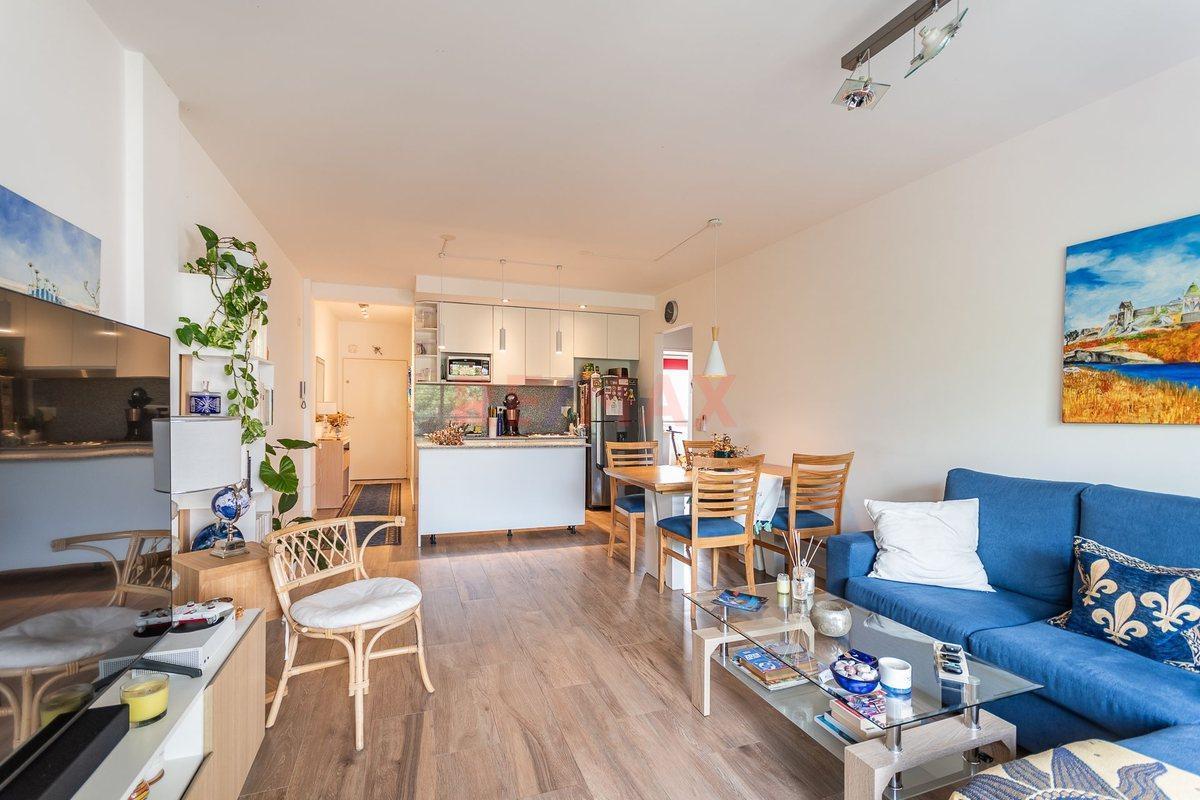 Foto de DEPARTAMENTO 3 AMB. VENTA. ALMAGRO. BALCON CORRIDO, imagen 5