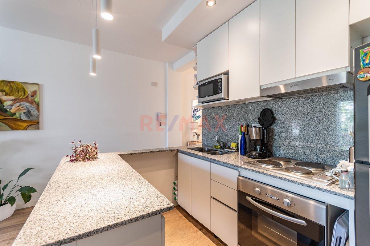 Foto de DEPARTAMENTO 3 AMB. VENTA. ALMAGRO. BALCON CORRIDO, imagen 2