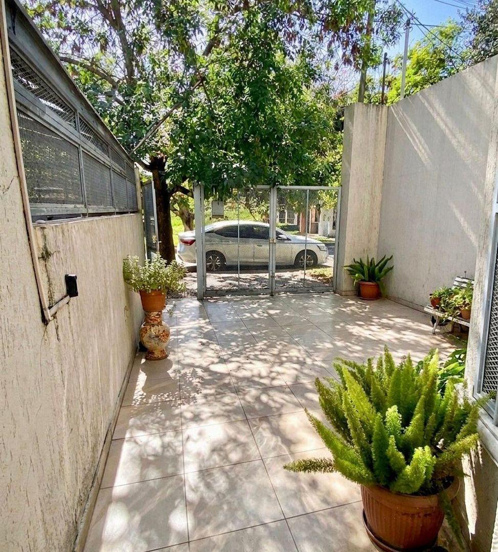 Foto de VENTA DUPLEX 3 AMBIENTES CIUDAD EVITA, imagen 2