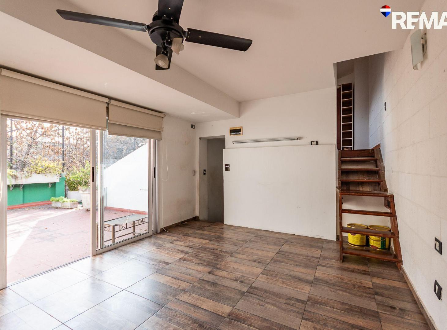 Foto de VENTA ESPECTACULAR CASA 4 AMBIENTES EN PATERNAL, imagen 1