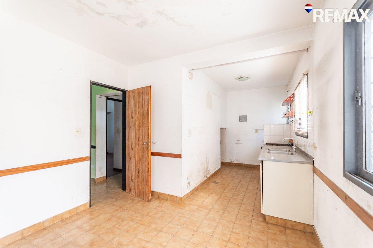 Foto de VIVIENDA MULTIFAMILIAR CIUD. EVITA 3 DEPARTAMENTOS, imagen 3