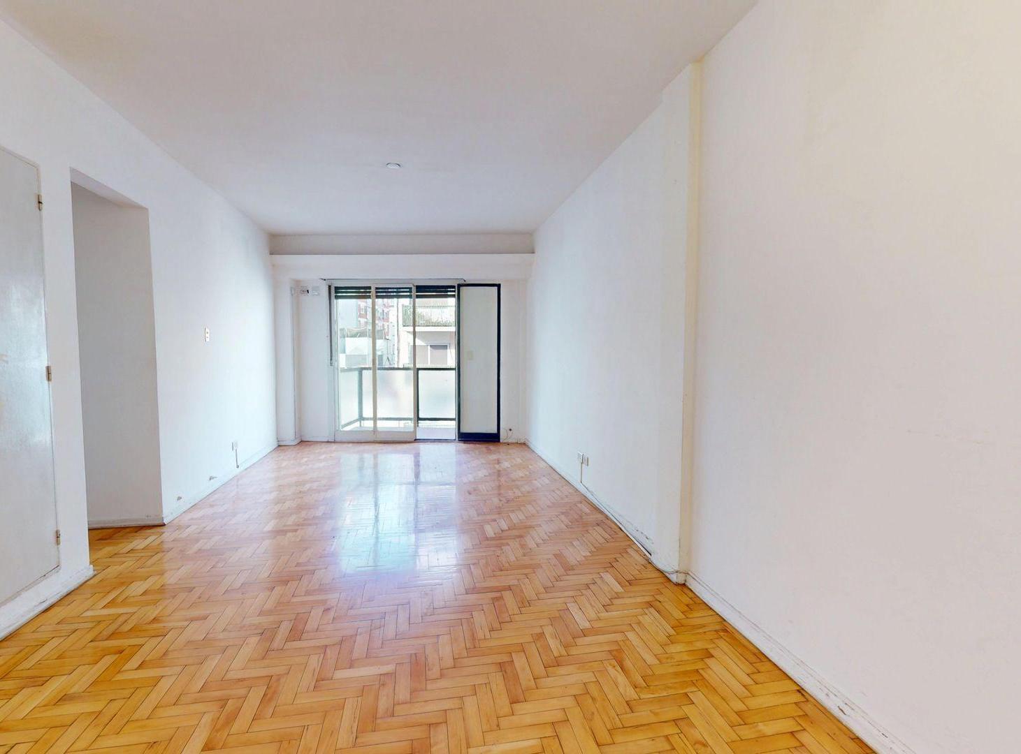 Foto de Venta Dpto. 4 amb c/baulera CABALLITO, imagen 1
