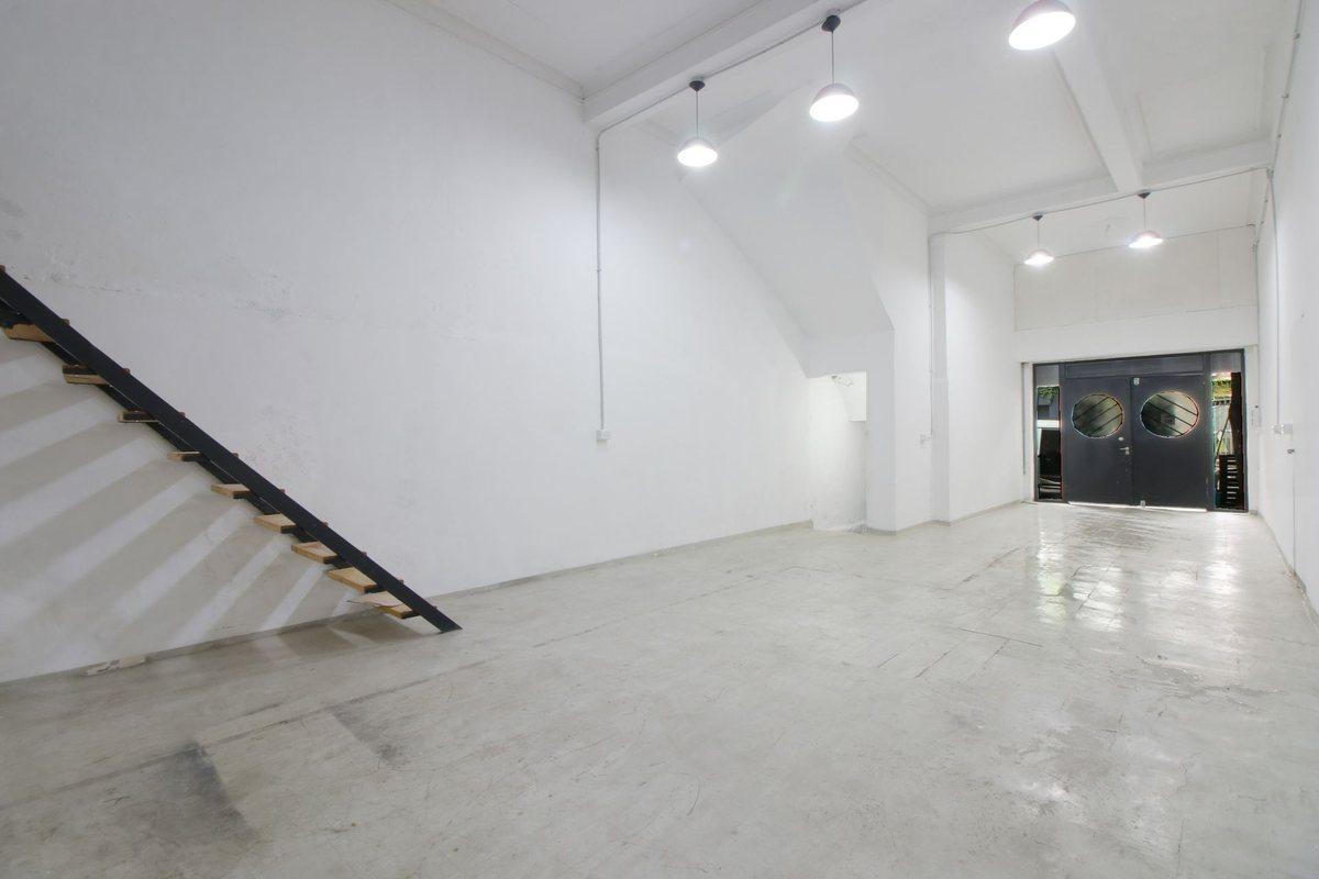 Foto de VENTA LOCAL Planta Baja y Sótano en CONSTITUCION, imagen 4