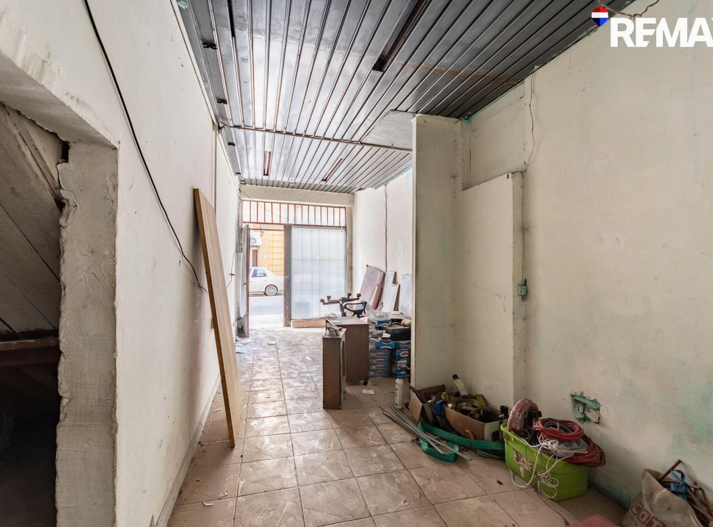 Foto de VENTA CASA LOTE PROPIO LOCAL + GARAGE BALVANERA, imagen 4