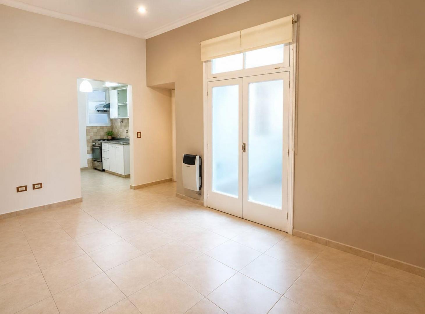 Foto de PALERMO – 2 AMBIENTES CON PATIO, RECICLADO A NUEVO, imagen 4