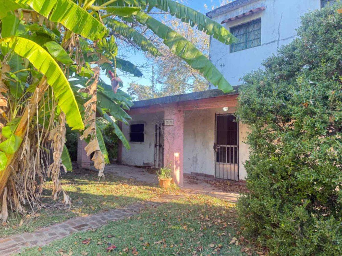 Foto de VTA. CASA EN ESQUINA–IDEAL P/ ACTUALIZAR-BENAVIDEZ, imagen 1
