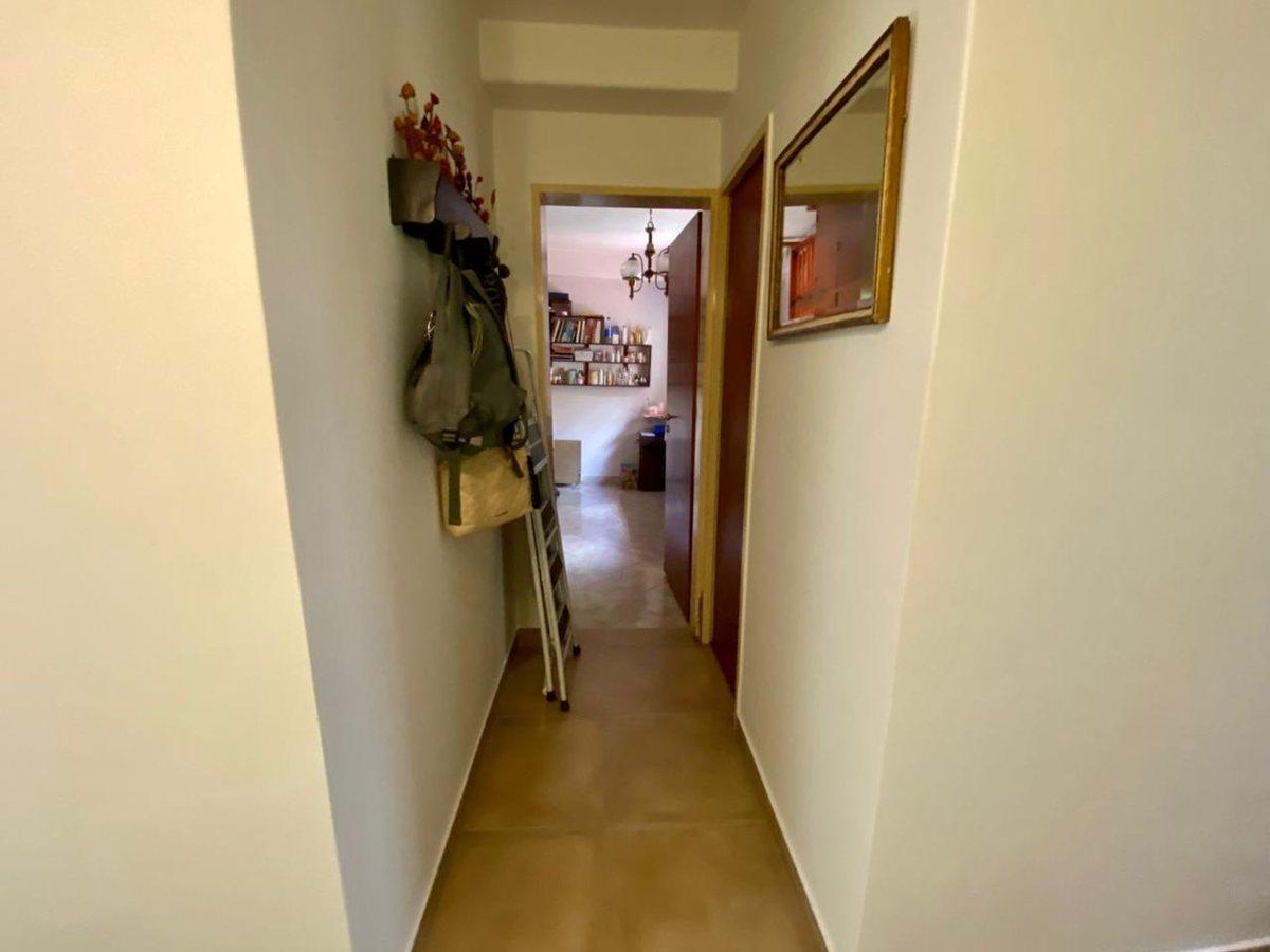 Foto de VENTA DE HERMOSA CASA 5 AMBIENTES EN VILLA CELINA, imagen 5