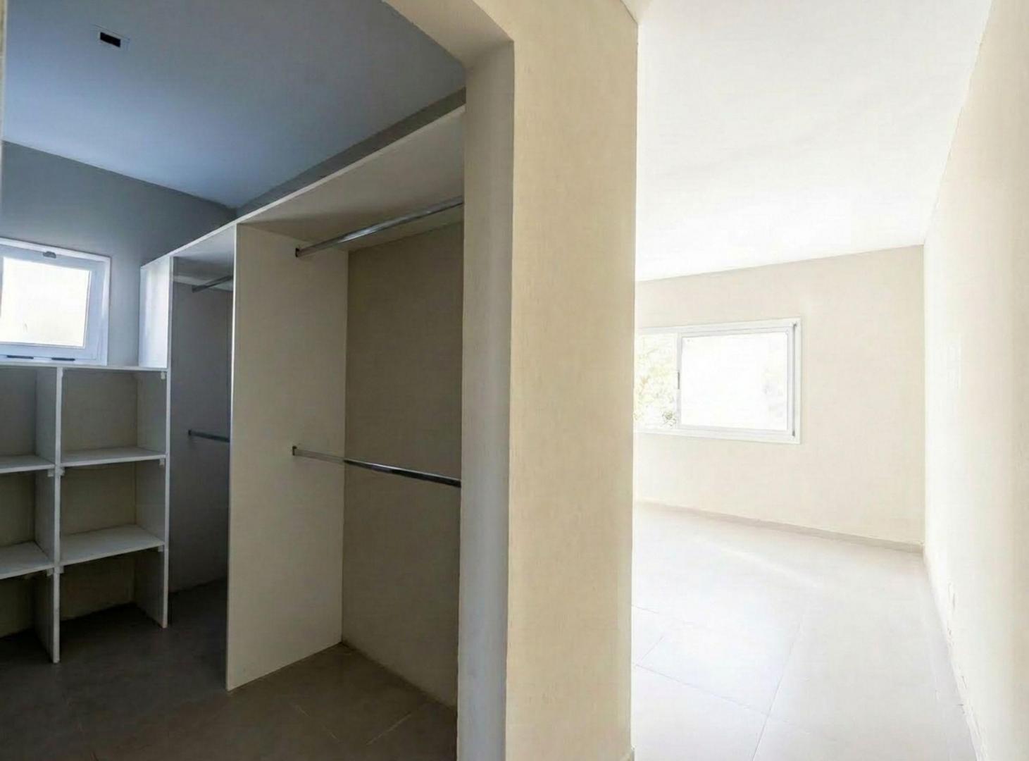 Foto de EL CANTON - BARRIO NORTE - CASA CON PISCINA -, imagen 5