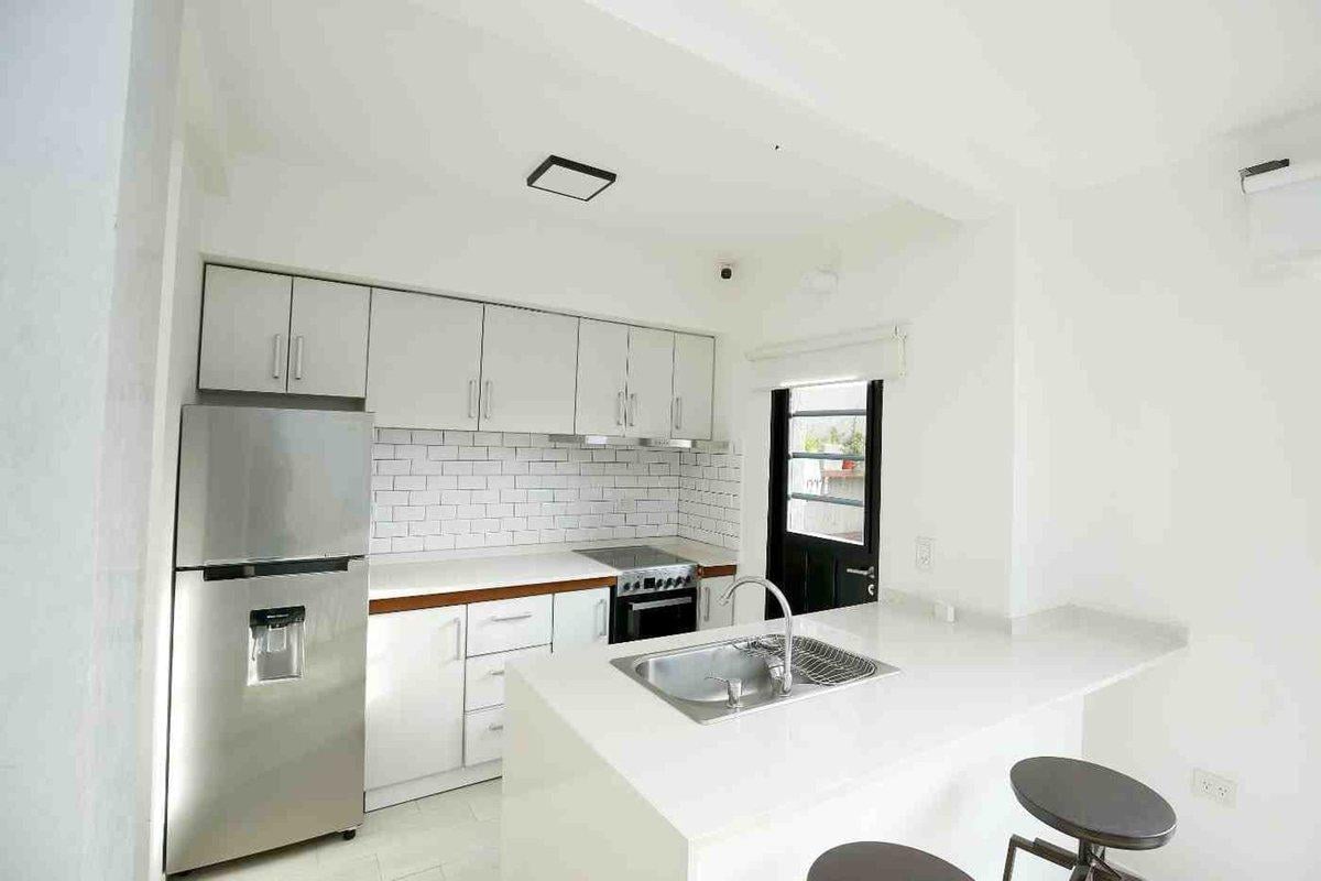 Foto de Casa en Venta en SAN CARLOS jardin quincho coch, imagen 1
