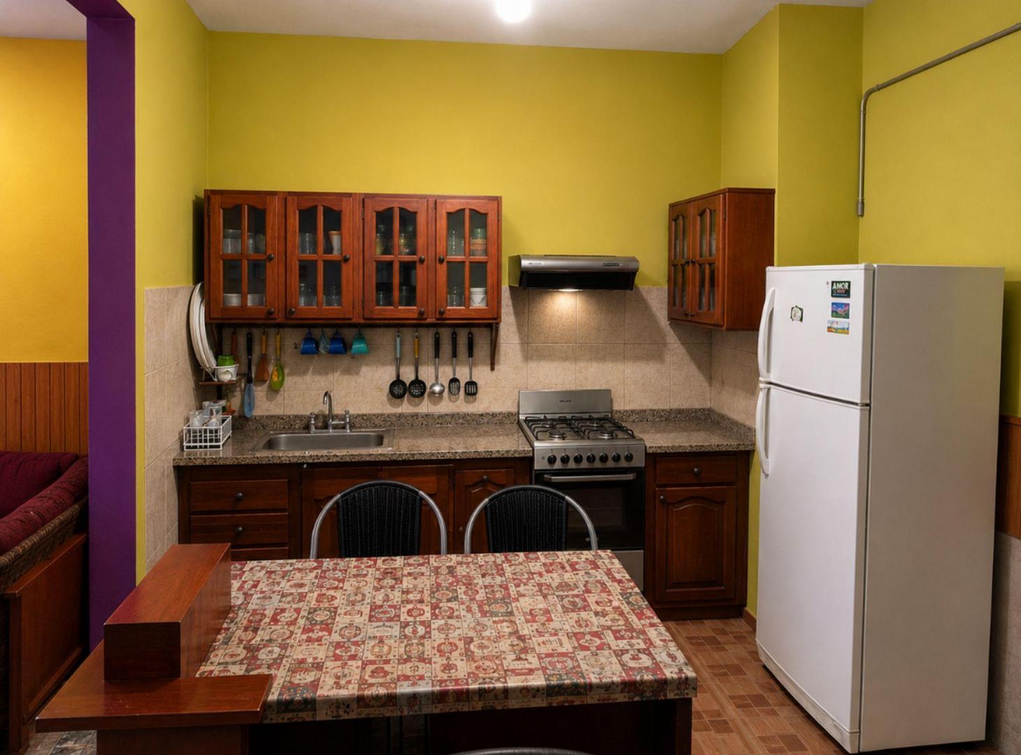 Foto de VENTA CASA V, FIORITO SOBRE AV RECONDO! POTENCIAL!, imagen 3
