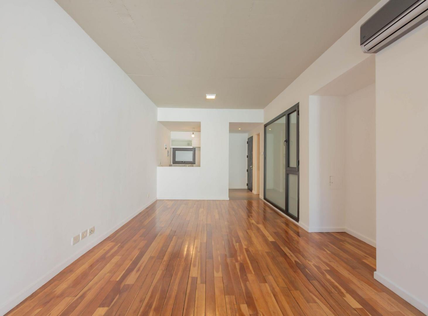 Foto de PALERMO 2 AMB. C/ COCHERA - BALCÓN - SUITE., imagen 4