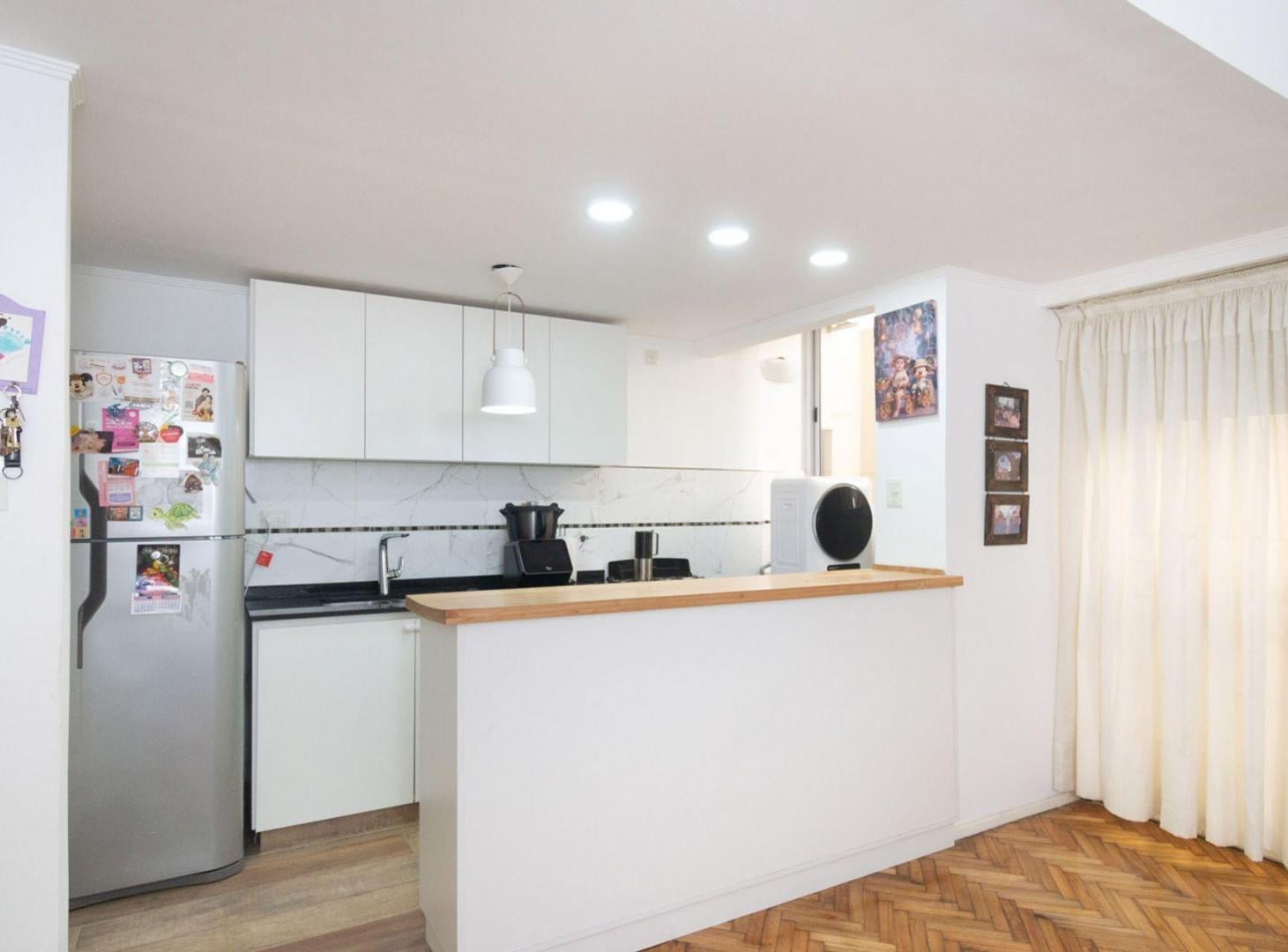 Foto de Venta Excelente 2 Ambientes Refaccionado e/Almagro, imagen 1