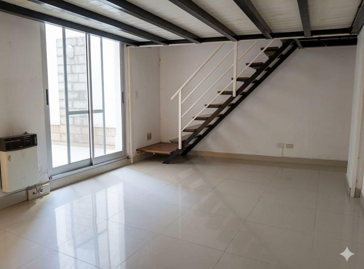 Foto de VENTA MONOAMBIENTE DIVIDIDO C/ PATIO - CABALLITO, imagen 5