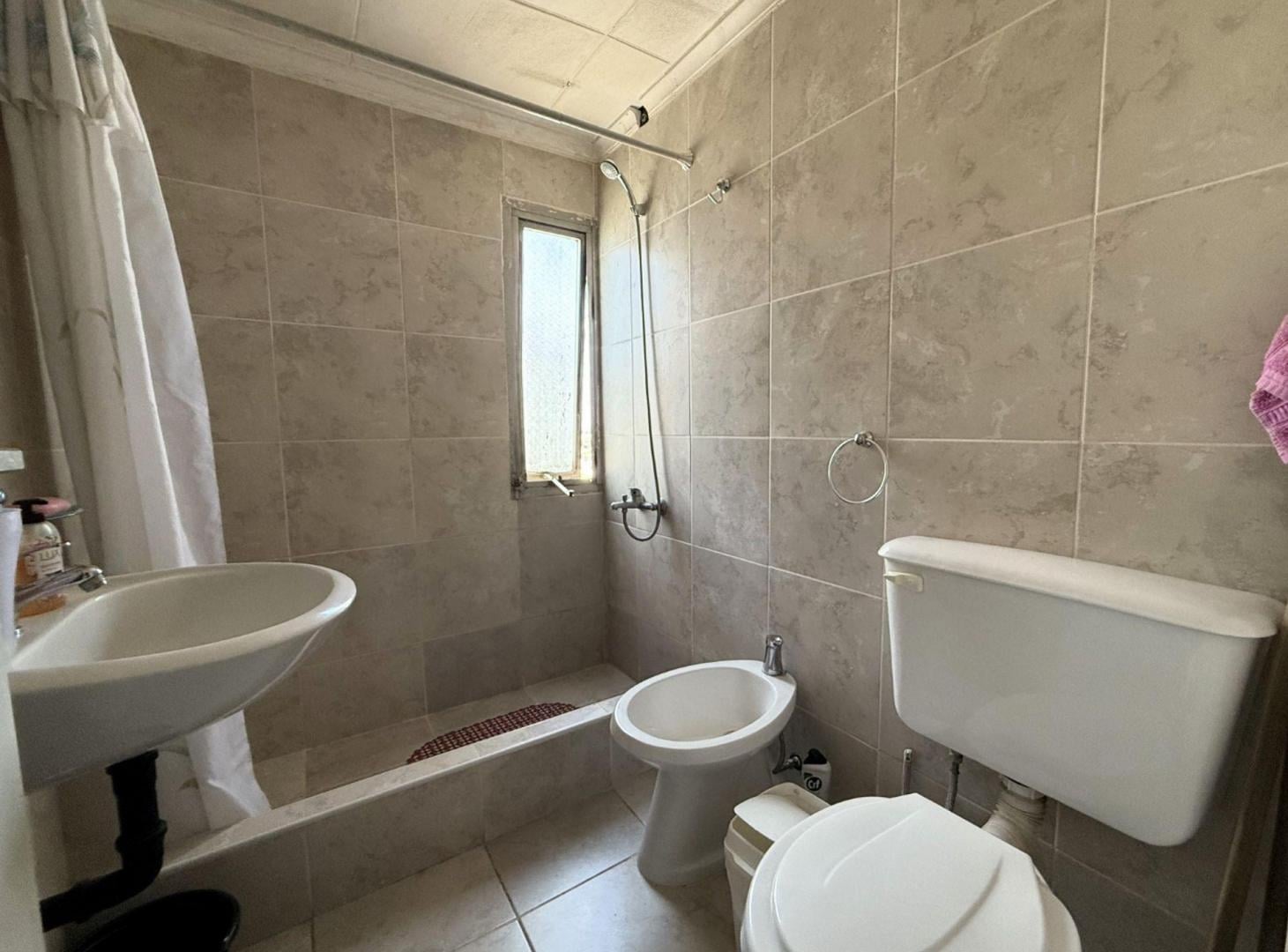 Foto de VENTA DPTO. 3 AMBIEN-PISO ALTO-A/CRÉDITO-V. LUGANO, imagen 2