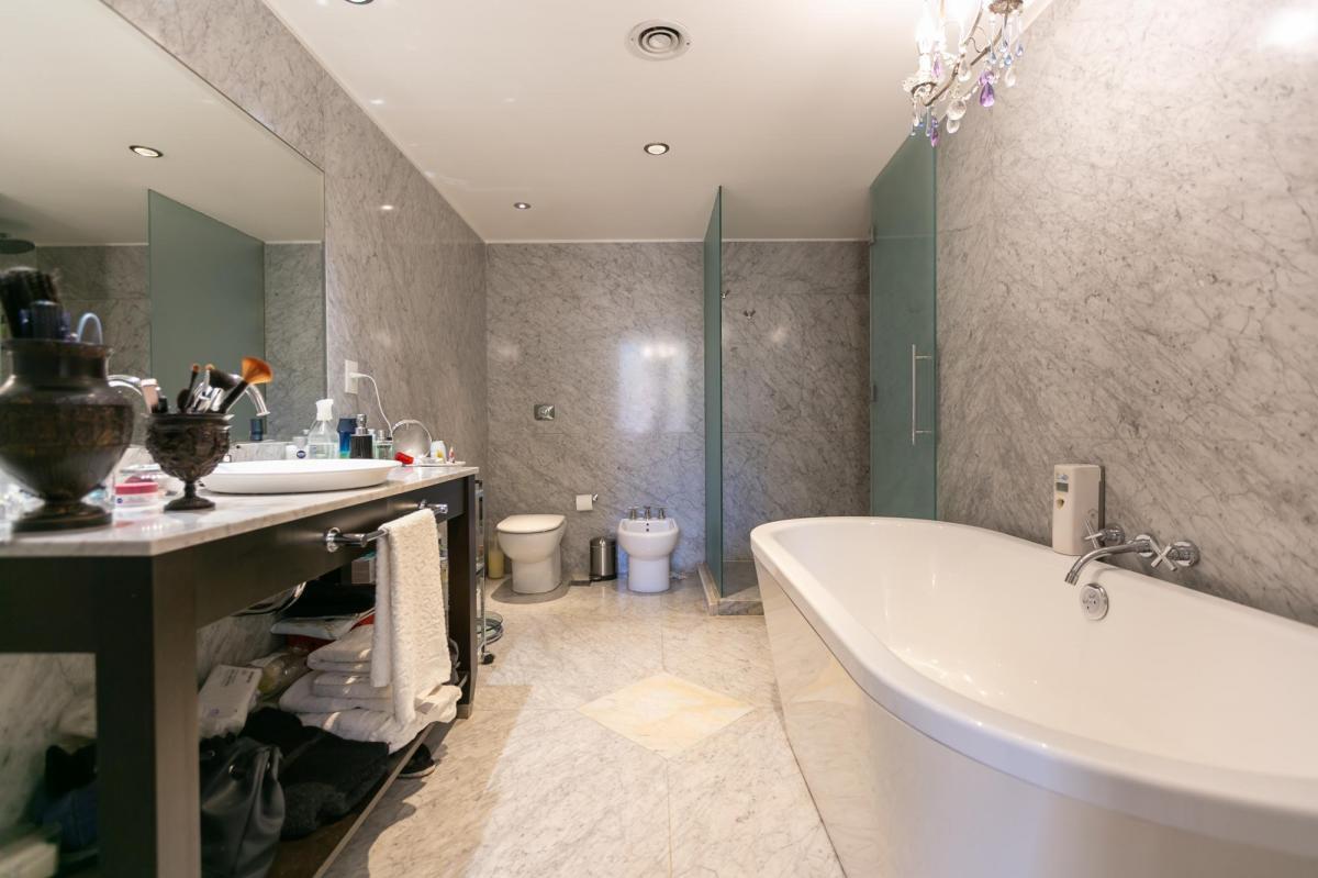 Venta | Fantástico Departamento de 4 Ambientes en Puerto Madero 4