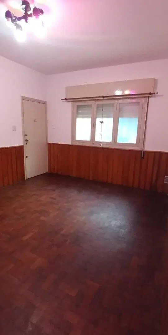 ALQUILO DEPARTAMENTO CON PATIO EN PLANTA BAJA 3