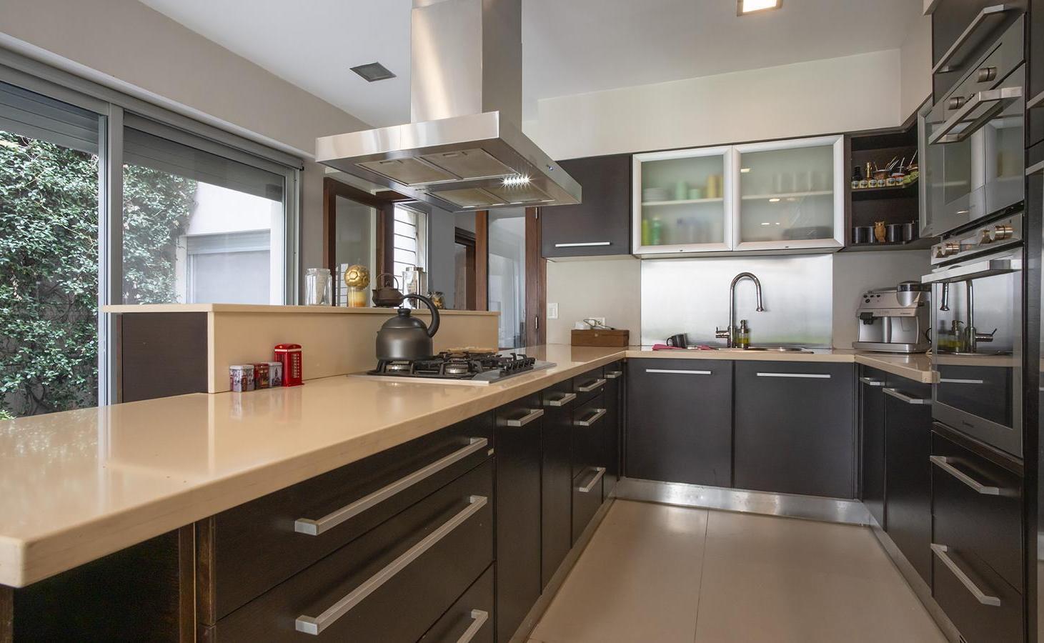 Foto de Venta casa de 4 dormitorios - Montevideo 1600 Rosario, imagen 2