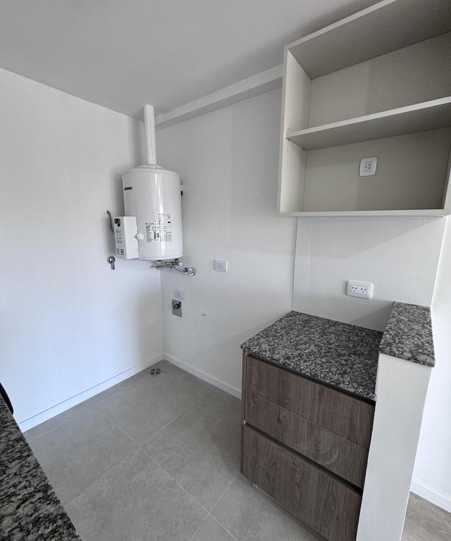Foto de Venta 1 dormitorio a estrenar - Barrio Martin Rosario, imagen 3