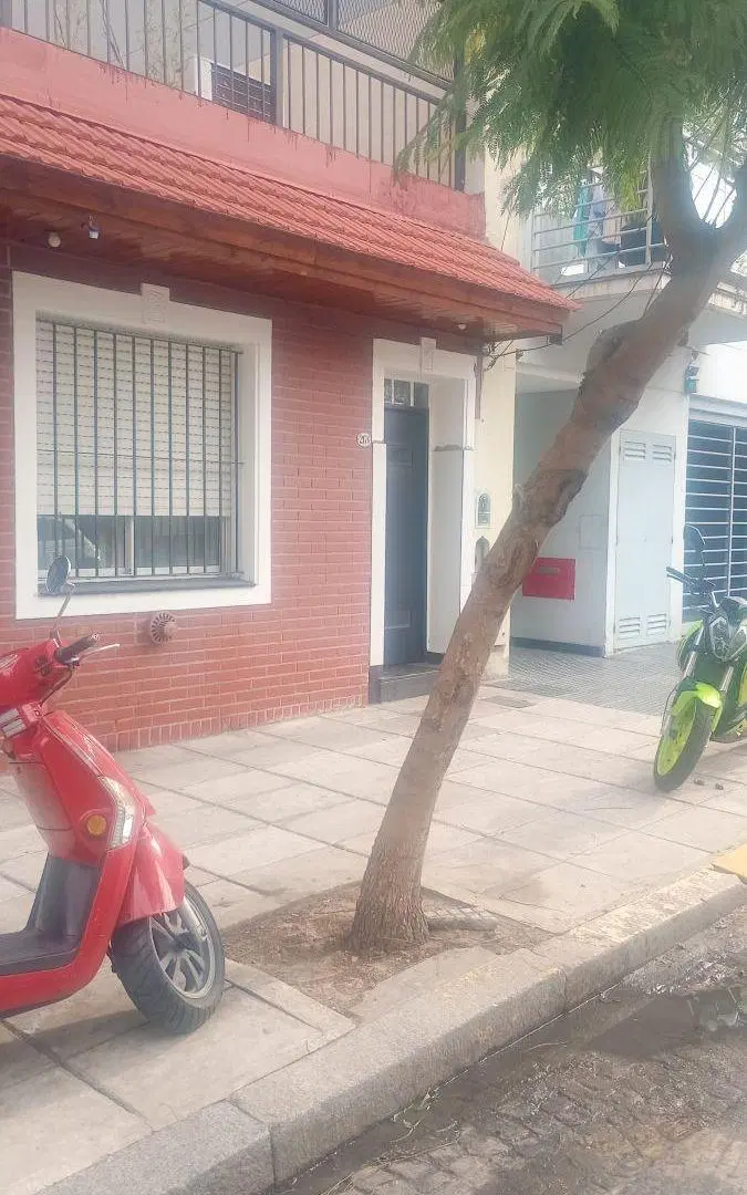 PH DE DOS AMBIENTES EN ALQUILER EN V. DEL PARQUE 5