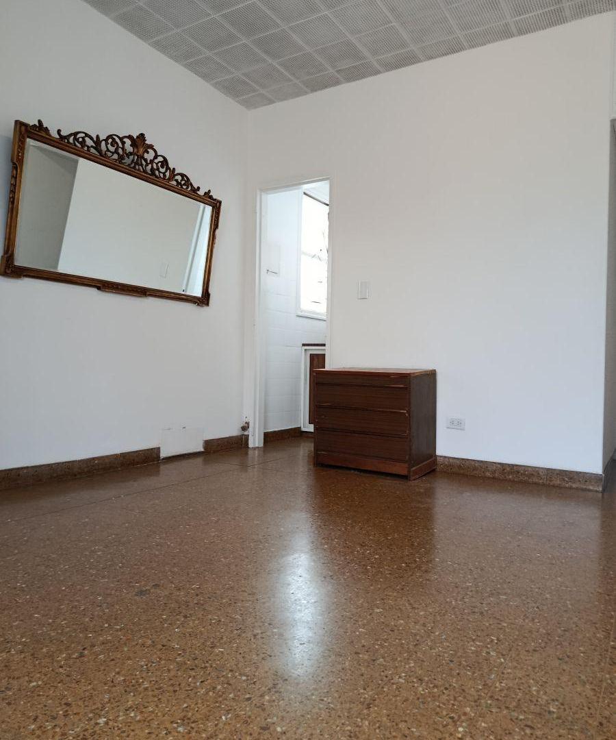 Foto de Monoambiente en alquiler en Av. Santa Fe y Bulnes, imagen 4