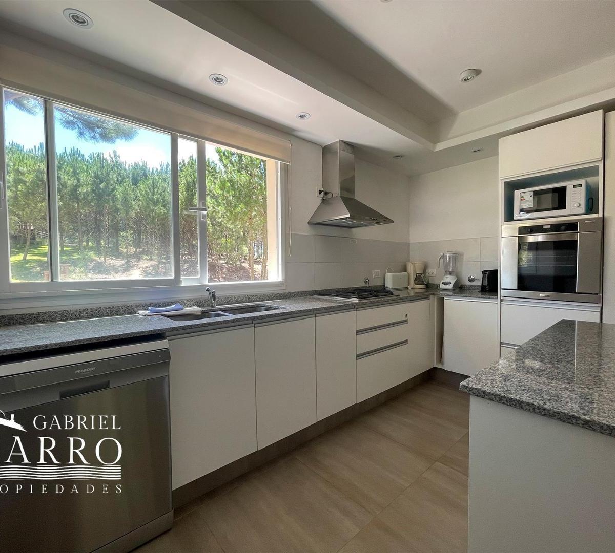Casa en Venta Costa Esmeralda 5