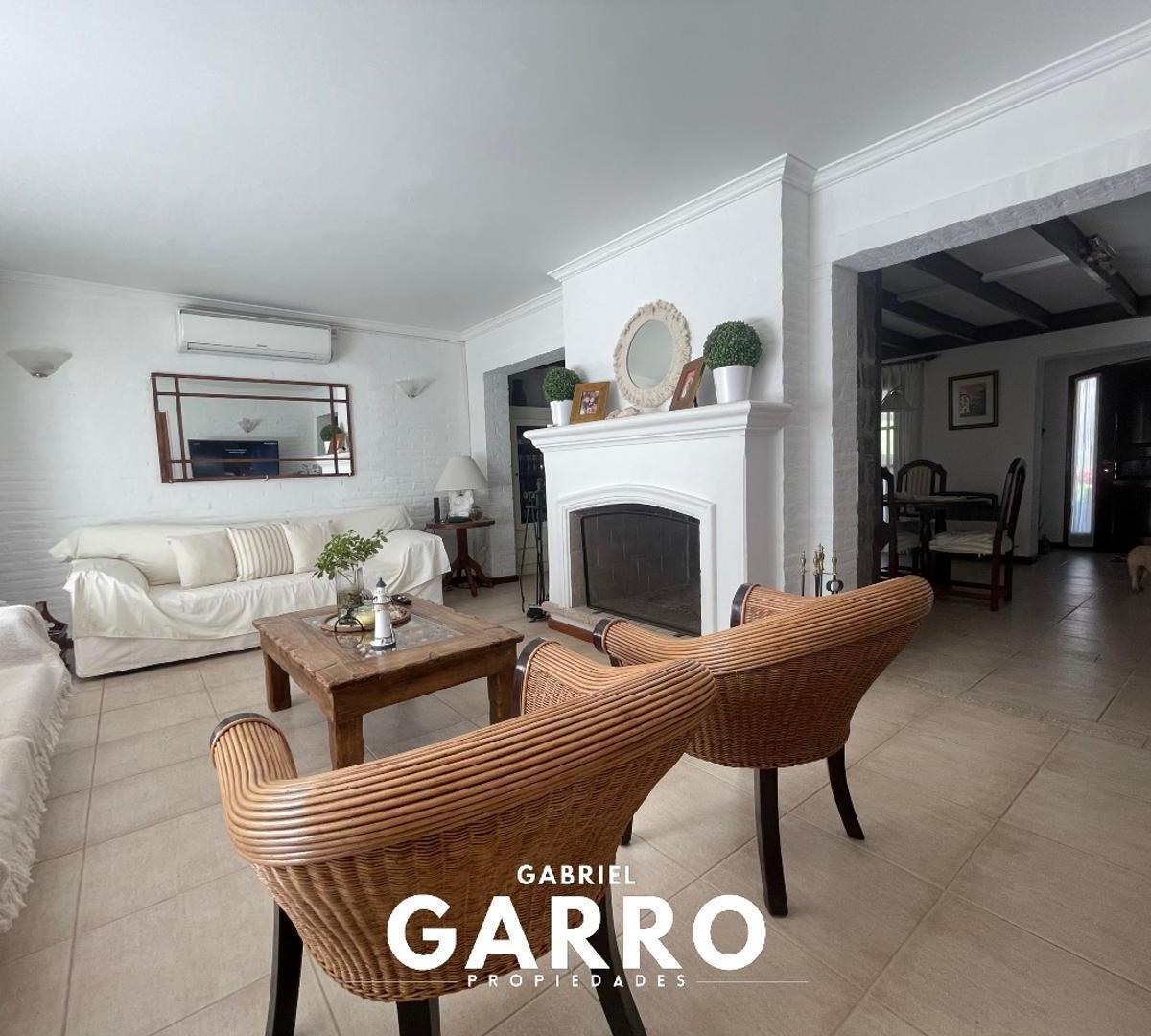 Foto de Chalet en venta a cinco cuadras del mar. Pinamar Norte, imagen 3