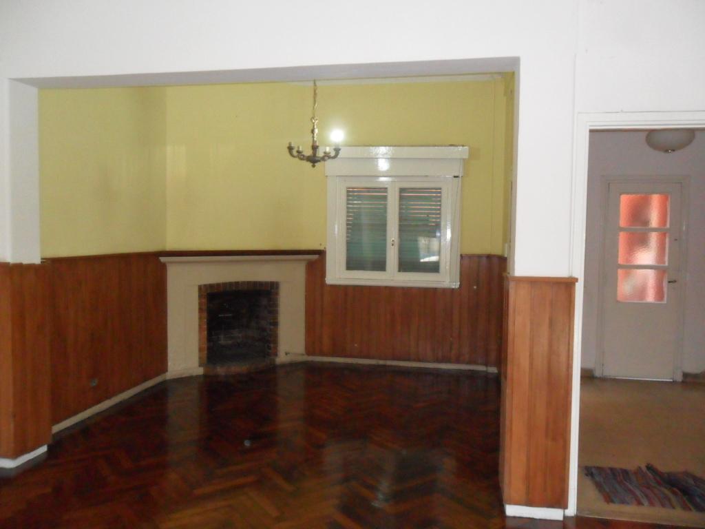 Casa Lote Propio de 5 Amb con Amplia Terraza, Cochera y Subsuelo 4