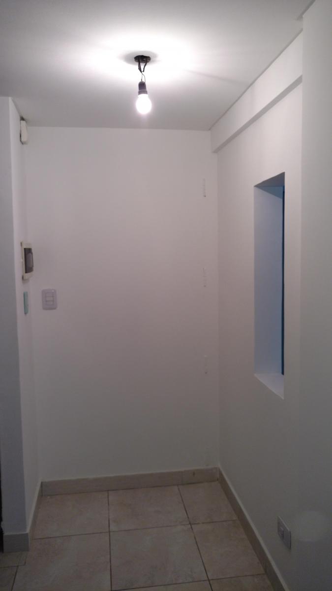 Departamento 3 Ambientes Al Frente con Balcón, Apto Profesional 2