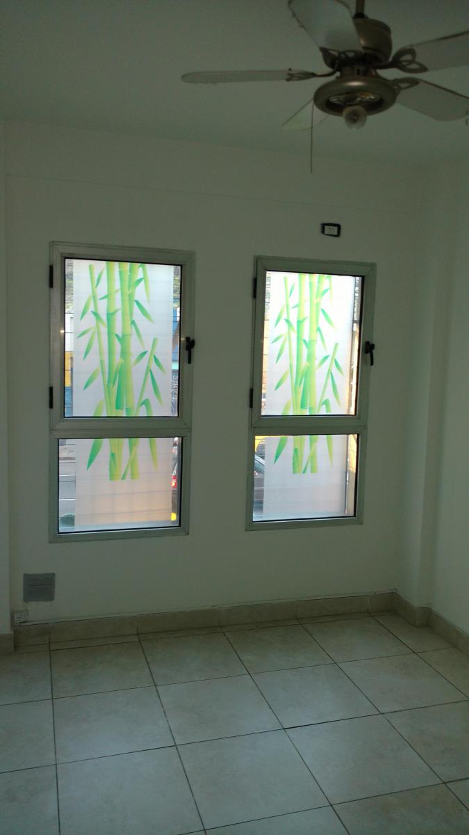 Departamento 3 Ambientes Al Frente con Balcón, Apto Profesional 2