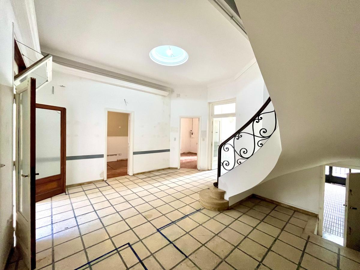 Casa a m de Pedro Goyena de 5 Ambientes Para Destino Comercial 1