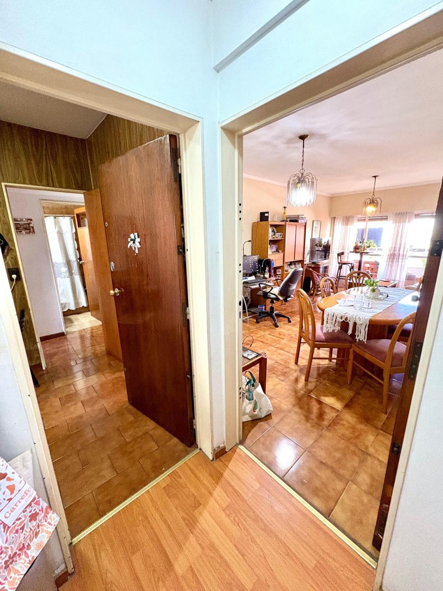 Semipiso de 3 Ambientes con Dependencia, Amplio Balcón y Cochera 2