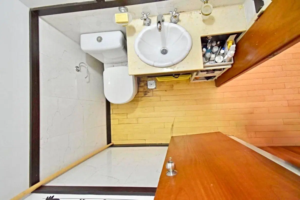 Semipiso orientación norte con patio, cochera fija y baulera 4