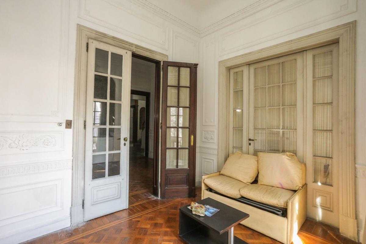 Venta PH en Monserrat 3 Pisos Petit Hotel Casona 2