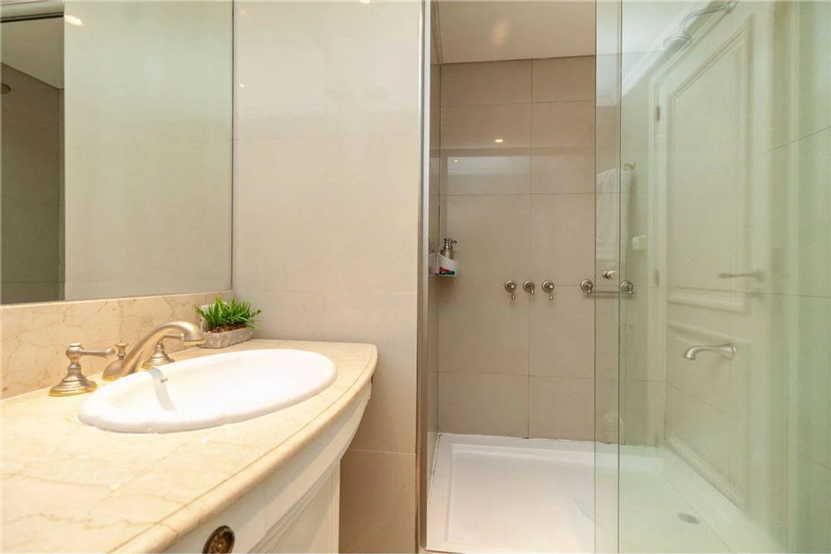 Venta Departamento 4 Ambientes Nuñez 2 Cocheras. 2