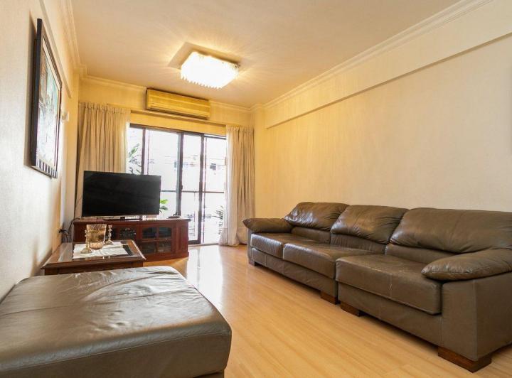 Venta departamento 5 ambientes con patio Almagro! 4