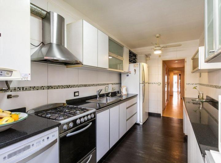 Venta departamento 5 ambientes con patio Almagro! 5