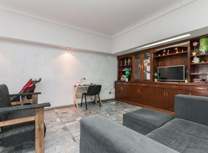 DEPTO 4 AMB. C/ BALCÓN TERRAZA - VENTA / V. ALSINA 4